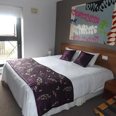 East Village 3*